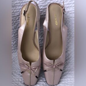 LIZ BAKER Ladies Sling Back Kitty Heel Size 8.5 M. Pearl Pink Genuine Leather